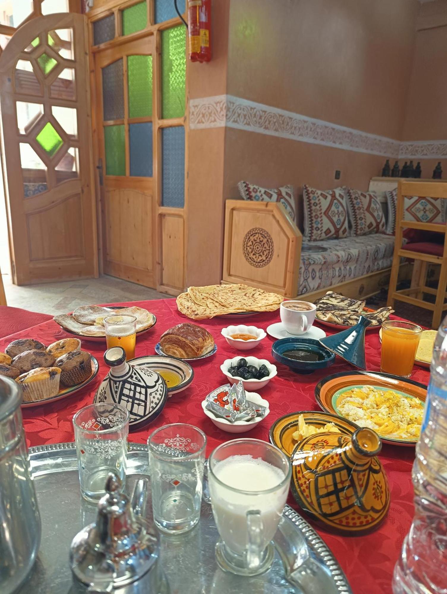 Riad Restaurant Marzouk Ait Baha Bagian luar foto