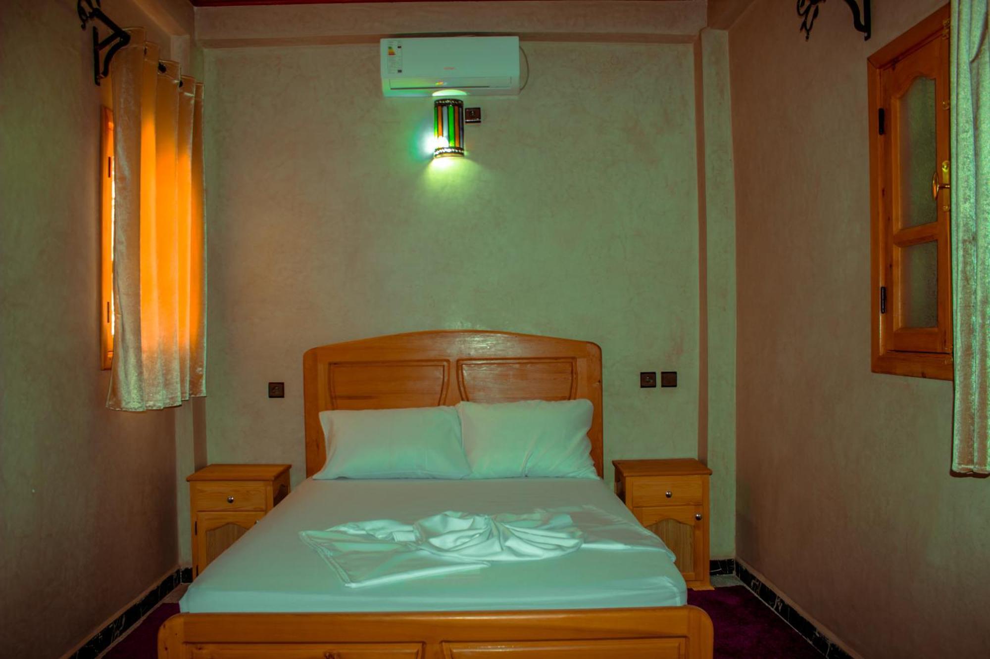 Riad Restaurant Marzouk Ait Baha Bagian luar foto